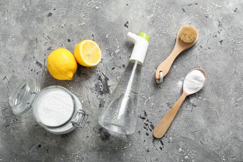 Πώς να Καθαρίσετε Κατσαρόλες και Τηγάνια με Μαγειρική Σόδα